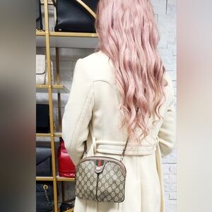Gucci crosbody 2